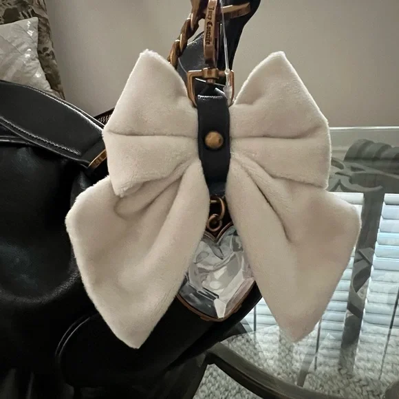 Juicy Couture Liquorice Black Romance Hobo Shoulder Bag! - Picture 2 of 11